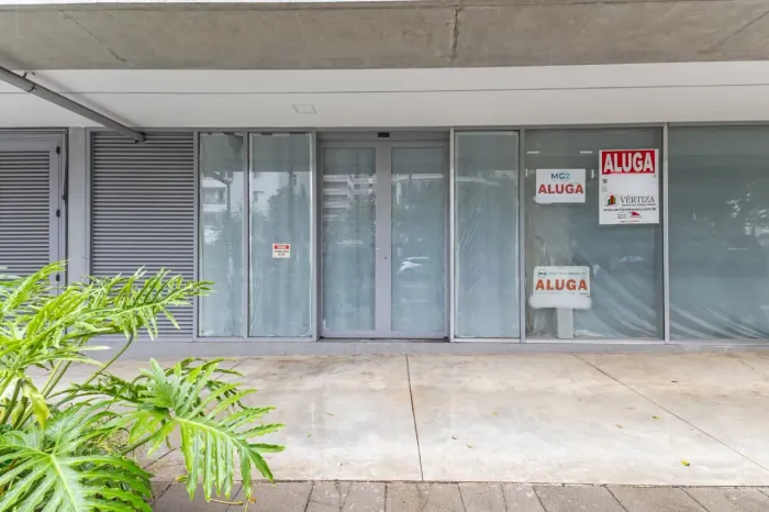 Loja na Rua Pintassilgo, 429 566 m²