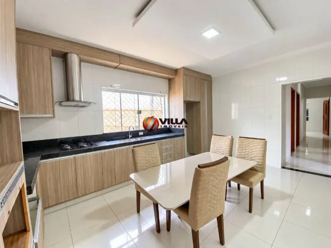 Casa com 3 dormitórios para alugar, por R$ 3.800/mês - Jardim Turmalinas - Santa Bárbara D