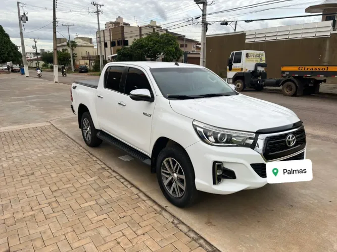 Toyota Hilux CD SRX 4X4 2.8 TDI 16V Diesel Aut. 2018