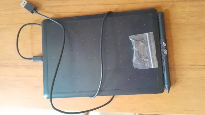 Mesa Digitalizadora One By Wacom (Ctl472), Wacom, Tablets de design gráfico, Preto, Pequen