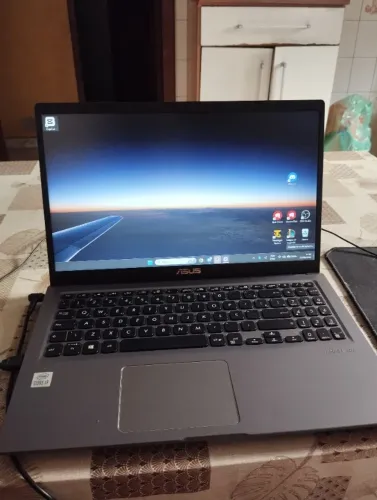 Notebook I3 10° Geração Asus X515ja Ram 8gb Ssd 256gb Cinza (Usado)