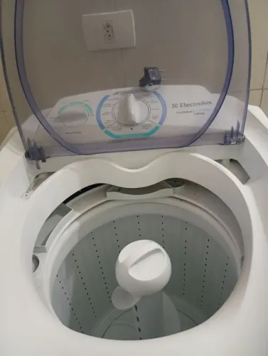 Máquina de lavar roupa 