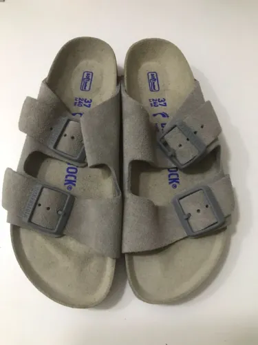 Sandália Birkenstock (Tam37) NOVA