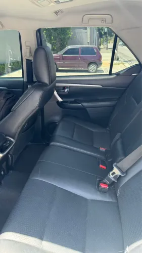 Toyota Hilux SW4 SRX 4X4 2.8 TDI 16V Dies. Aut. 2021