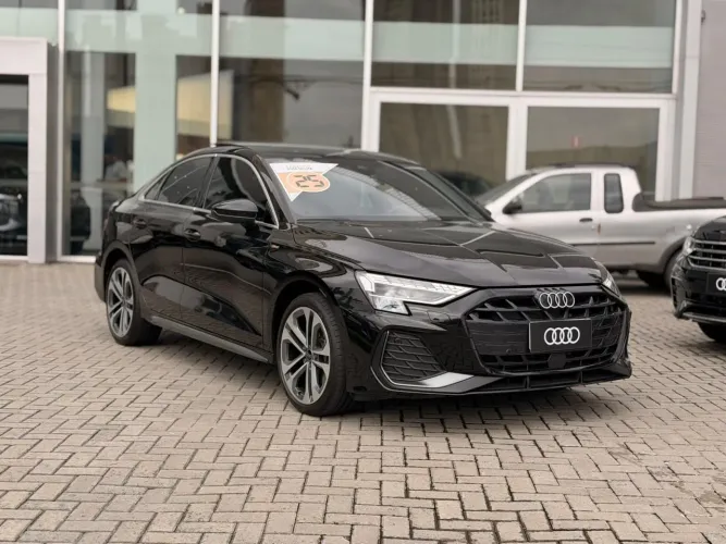 Audi A3 Sedan Performance 2.0 TFSI S-tronic 2025