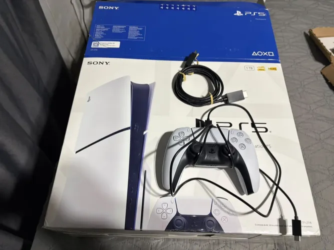 Playstation 5 Slim - mídia física