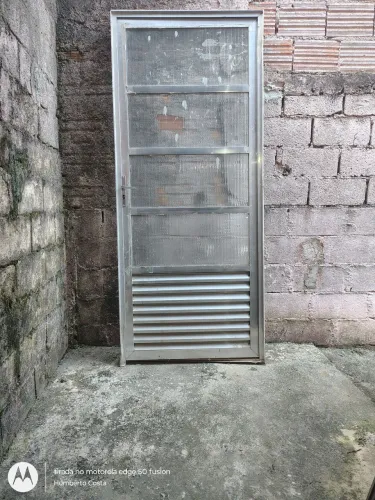 JANELAS E PORTA DE ALUMÍNIO USADAS