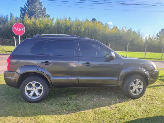 Hyundai Tucson 2.0 16V Mec. 2011