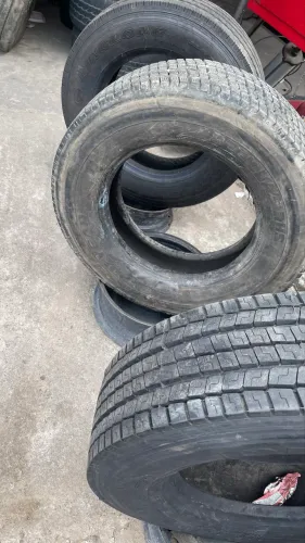 Pneu 215/75R15.5
