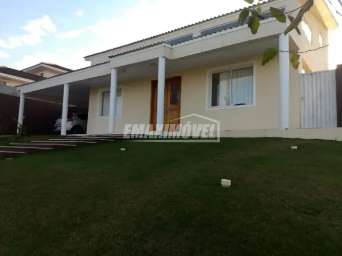 Casa em Condomínios em Araçoiaba da Serra