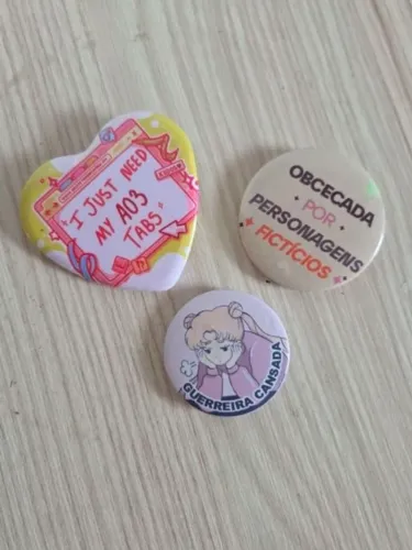 Bottons/pins leitora anime sailor moon
