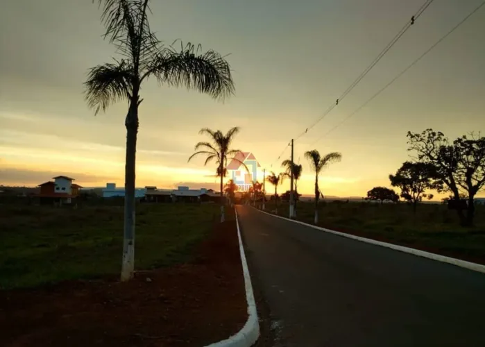 LOTE EM FURNAS - À VENDA