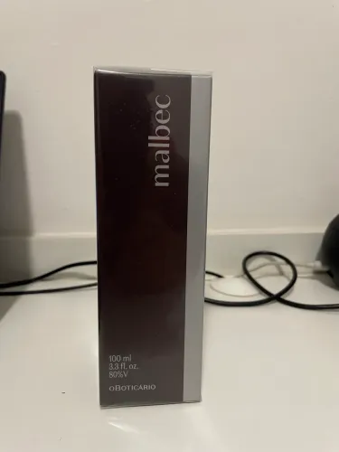 Perfume malbec colônia amadeirado 