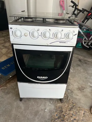 Vendo fogão dako 4 bocas