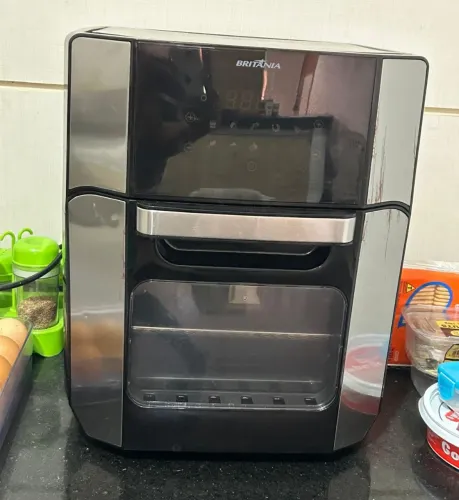 Air Fry Britânia 1800w (550 reais)