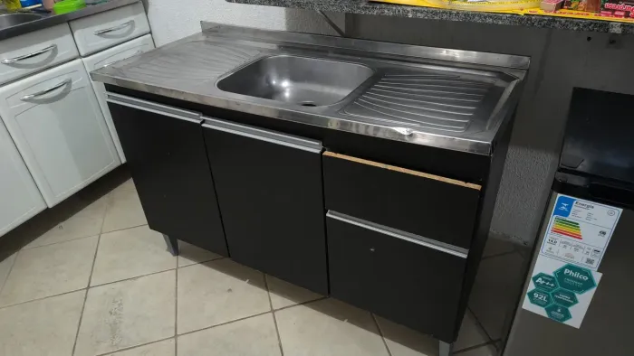 Balcão de pia com tampo inox (Entrego com taxa) aceito cartão com taxa da máquina 