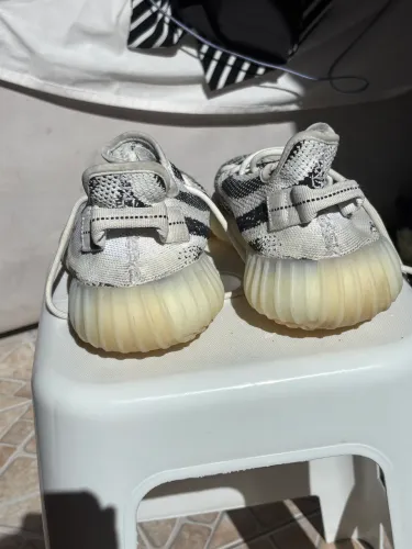 Adidas Yeezy Boost 350 V2 Zebra Original Nº 41