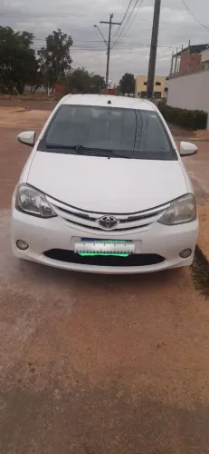Toyota Etios XLS Sedan 1.5 Flex 16V 4P Mec. 2016