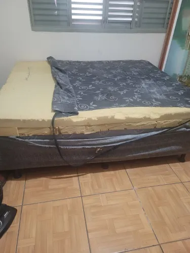 Doação de cama box de casal