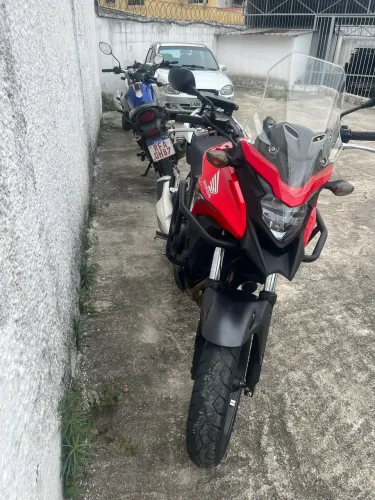 Muito nova