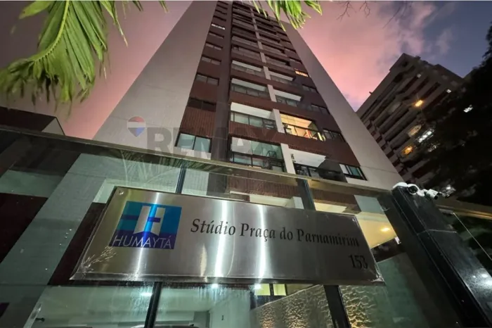 Edf. Studio Praça do Parnamirim pronto para morar ou investir | R$ 330.000