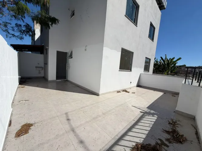 Apartamento para Venda em Belo Horizonte, Jardim Vitória, 2 dormitórios, 1 banheiro, 2 vag
