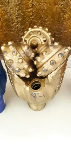 Broca de Botão 6 1/8