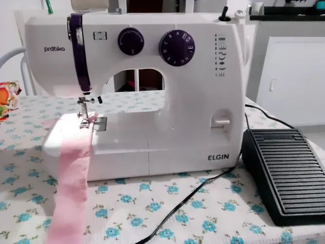 Elgin Pratika JX 2051