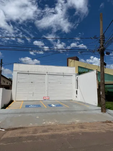 Barracão Comercial de 600m Em Área Nobre