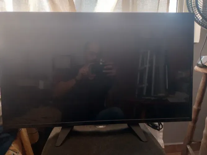 SmartTV AOC 32", LED, (02 unidades), LEIA!