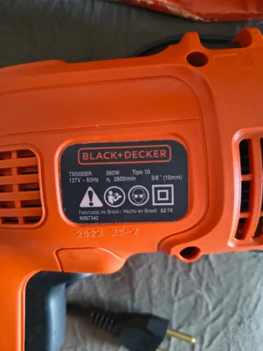 Furadeira Black Decker