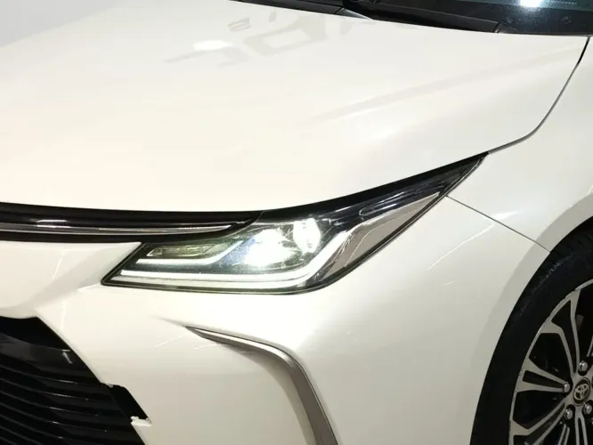 Toyota Corolla Altis Hybrid 1.8 16V Flex Aut. 2020