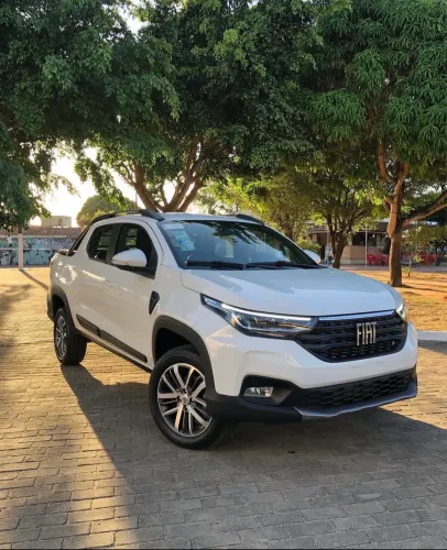 Fiat Strada Volcano 1.3 Flex 8V CD 2023