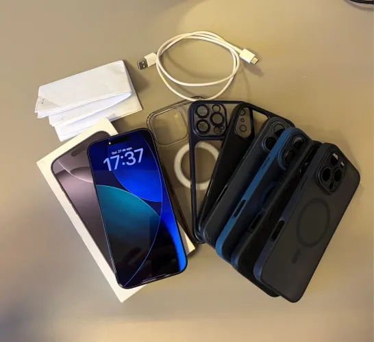 iPhone 16 Pro Max 256Gb Titânio Preto