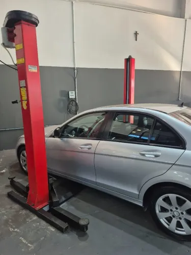 Elevador automotivo 2,6 toneladas