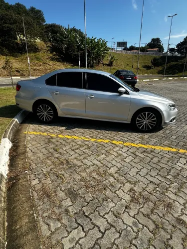 Volkswagen Jetta Comfortline 2.0 T.flex 8V 4P Tipt. 2014