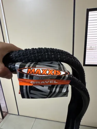 Par de pneus de bicicleta gravel Maxxis Rambler 700x40C