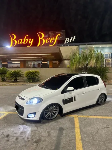 Fiat Palio Sporting 1.6 Flex 16V 5P 2015