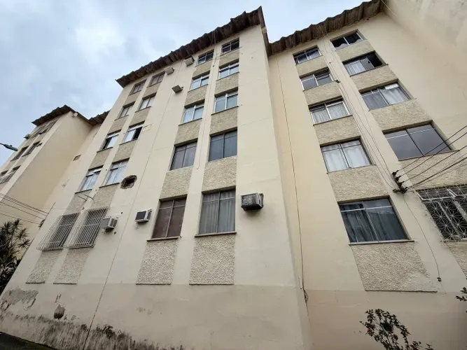 Imóvel para venda possui 50 m² com 2 quartos em Praça Seca - Rio de Janeiro - RJ