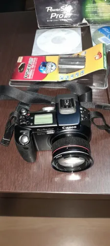 Camera digital PowerShot Canon Pro1