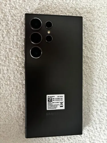 Vendo Cel. E Relogio Samsung, zero de uso..marcas.