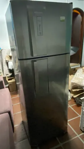 Geladeira Electrolux Frostfree 380l