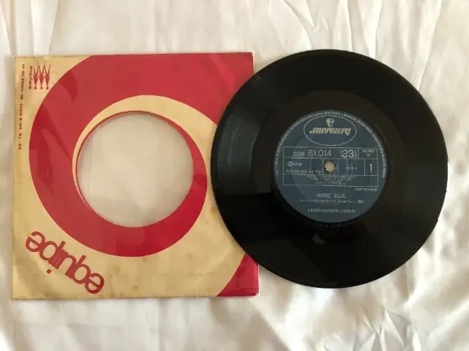 Aphrodite's Child: Marie Jolie / 5 O'clock (1970) Disco Vinil Compacto