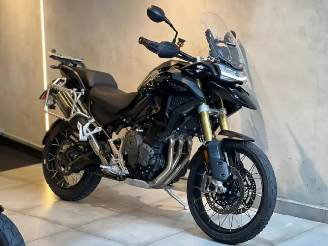 Triumph Tiger 1200 RALLY BLACK Edition