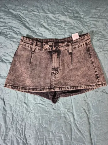 Roupa mini saia SHEIN