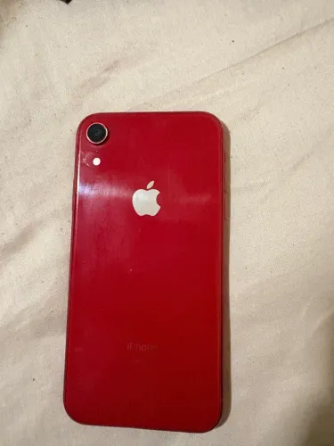 iphone XR 64gb vermelho saúde da bateria 77%