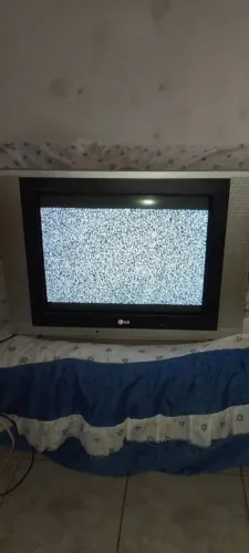 Vendo televisão