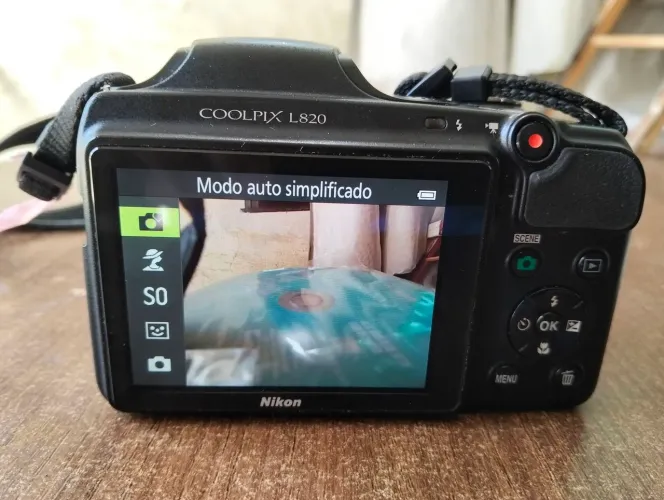 CÂMERA COOLPIX L820