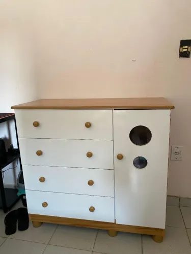 Cômoda Bolinha com 1 Porta Carvalho e Branco Móveis Peroba