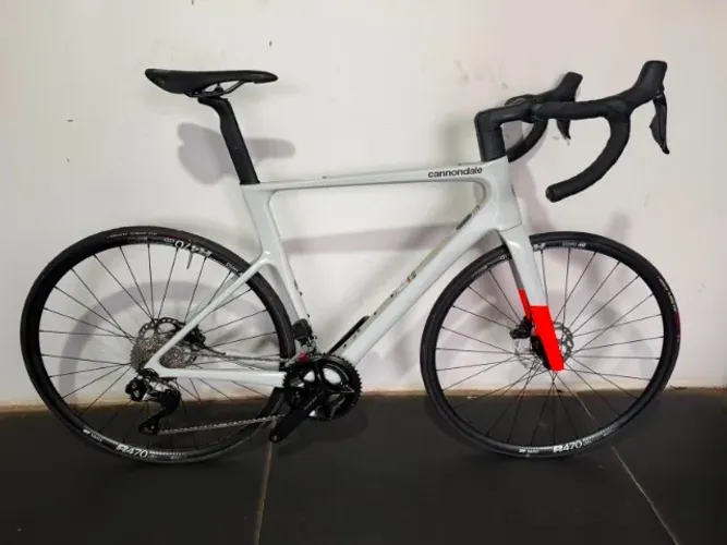 Cannondale super six evo 